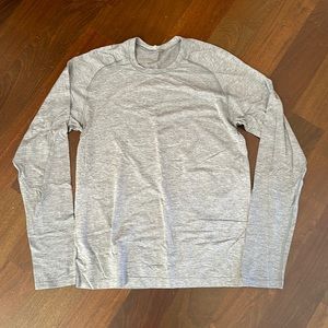 Lululemon Metal Vent Gray Long Sleeve Tee